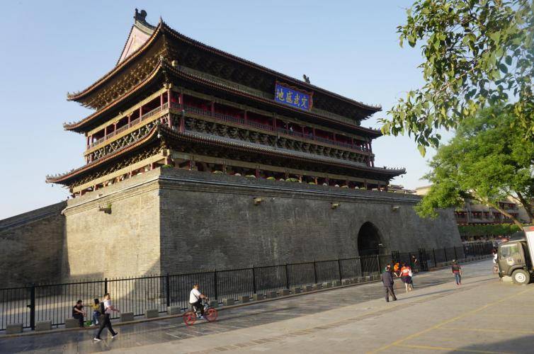 西安旅游景点排名前十名(西安十大名胜古迹简介)-1 西安旅游景点排名前十名(西安十大名胜古迹简介)-1