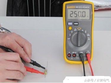 数字万用表的用法大全图解-1 数字万用表的用法大全图解-1