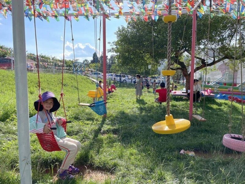 昆明周边附近好玩的地方有哪些(适合亲自游玩的地方)-1 昆明周边附近好玩的地方有哪些(适合亲自游玩的地方)-1