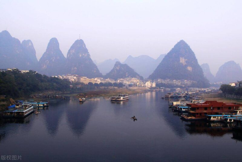 情侣必去的十大旅游胜地（中国十大情侣旅游胜地）-1