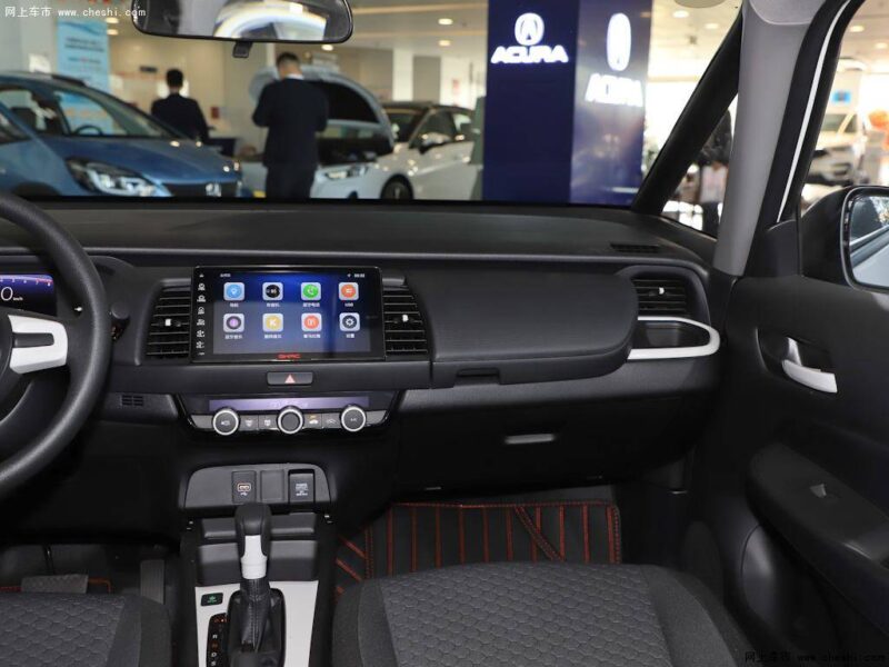 10万左右哪款车省油耐用些(最省油车型排行榜)-1 10万左右哪款车省油耐用些(最省油车型排行榜)-1