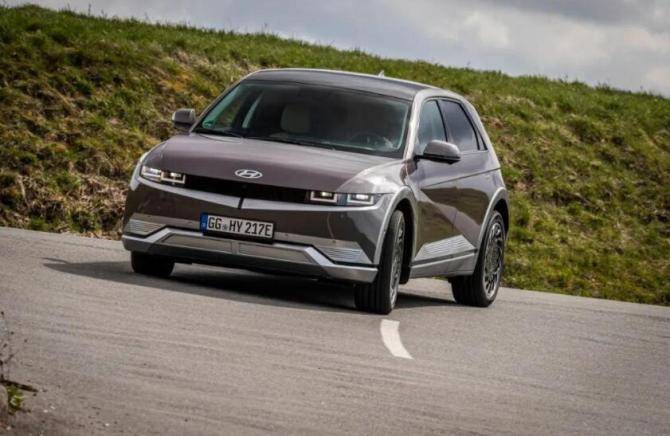 全球公认十大最好发动机(发动机排行榜前十名)-1