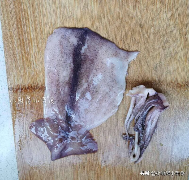 冷冻鱿鱼怎么处理干净?冷冻小鱿鱼处理干净-1 冷冻鱿鱼怎么处理干净?冷冻小鱿鱼处理干净-1
