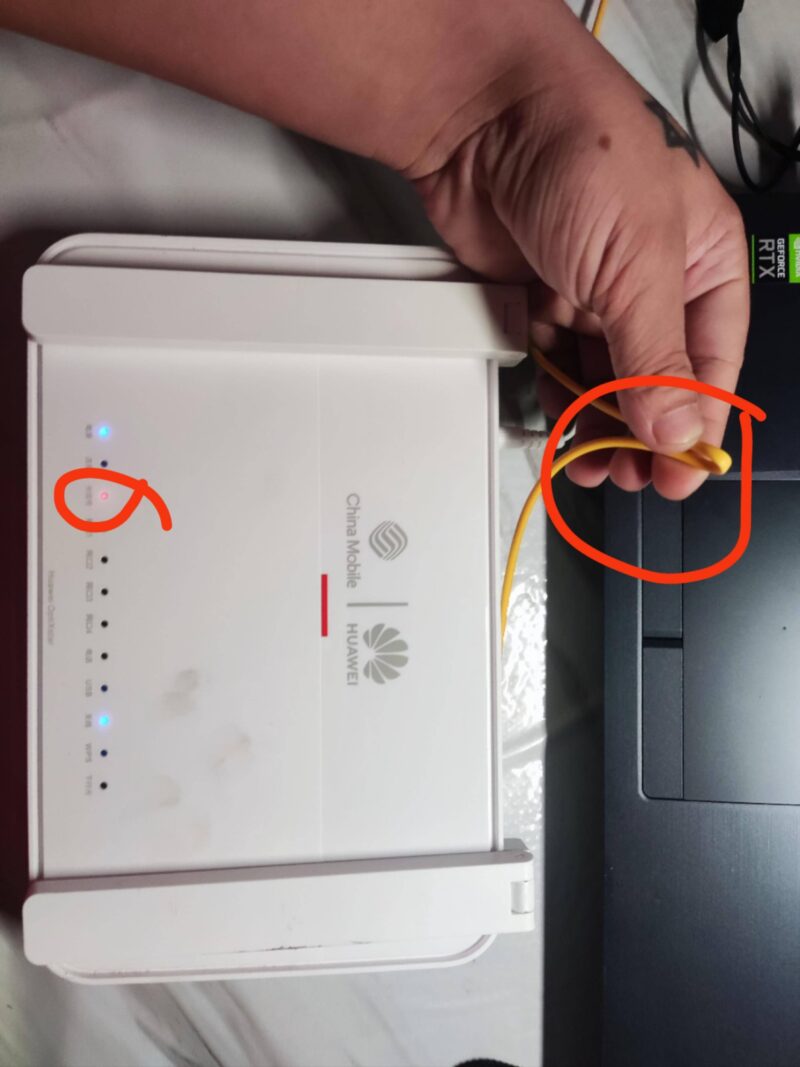 猫上的光信号闪红灯怎么回事(图文讲解)-1