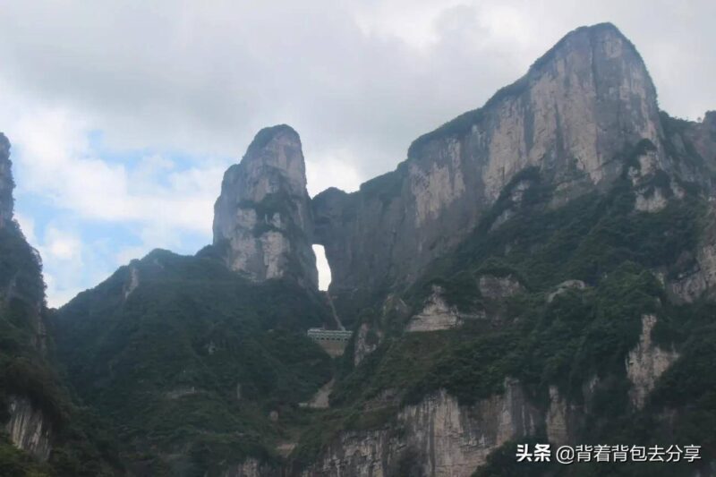 湖南景点排行榜前十名(湖南最出名的地方)-1
