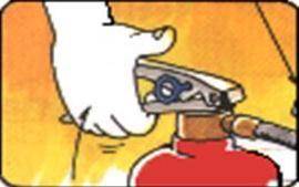 干粉灭火器的使用方法-1 干粉灭火器的使用方法-1