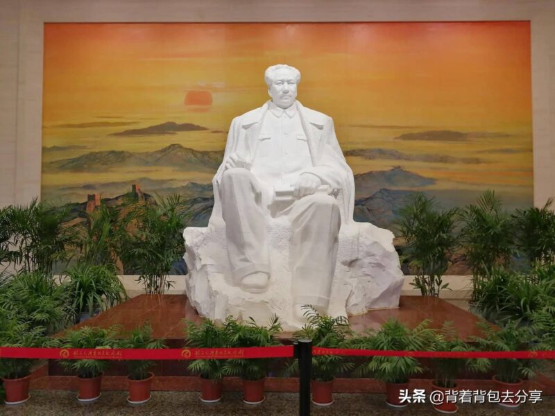 湖南景点排行榜前十名(湖南最出名的地方)-1