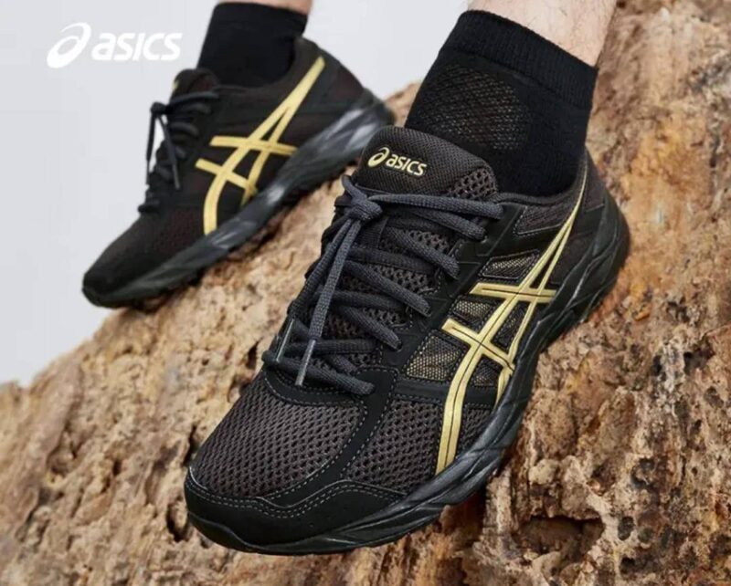 跑鞋推荐性价比前十名(性价比最高的运动鞋品牌排行榜)-1