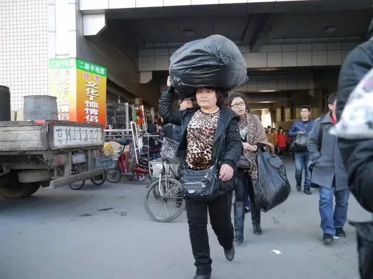 服装批发怎么进货?卖服装进货技巧-1