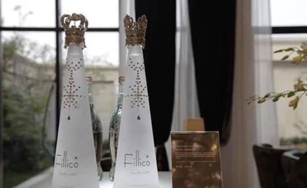 矿泉水有多少种品牌?矿泉水排行榜前十-1 矿泉水有多少种品牌?矿泉水排行榜前十-1