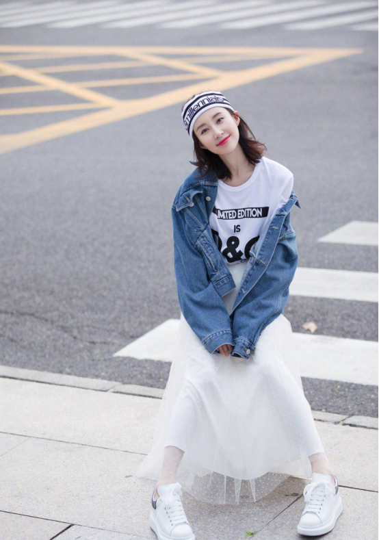 牛仔外套搭配什么裤子-1 牛仔外套搭配什么裤子-1