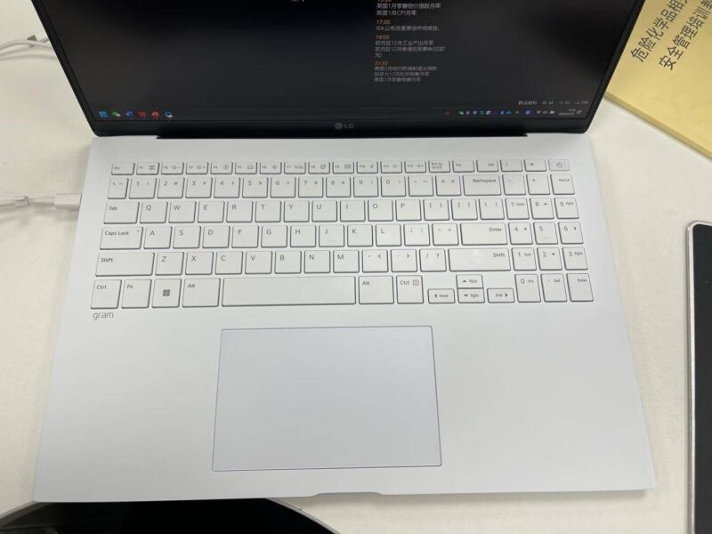 笔记本电脑排行榜前十名(学生电脑笔记本推荐)-1 笔记本电脑排行榜前十名(学生电脑笔记本推荐)-1