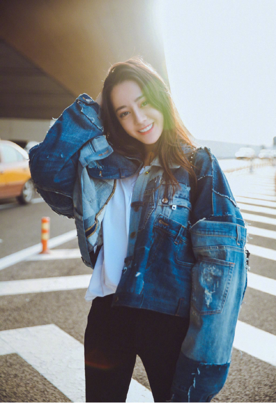 牛仔外套搭配什么裤子-1 牛仔外套搭配什么裤子-1