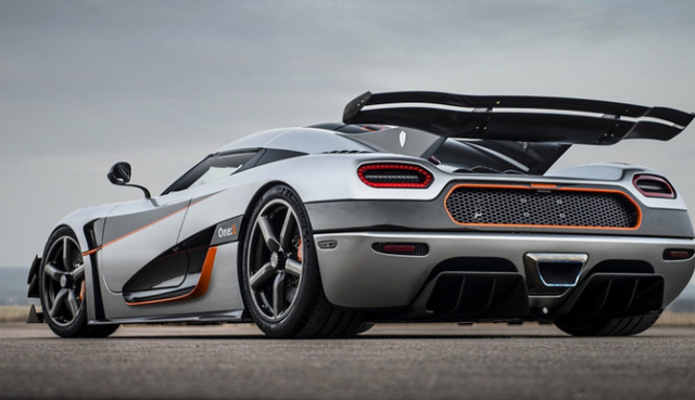 世界上最贵的豪车(全球最贵的豪车排行榜前十名)-1 世界上最贵的豪车(全球最贵的豪车排行榜前十名)-1