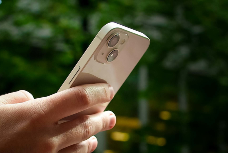 2023年手机性价比排行榜前十名(手机排行榜前十名)-1