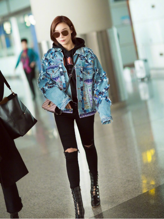 牛仔外套搭配什么裤子-1 牛仔外套搭配什么裤子-1