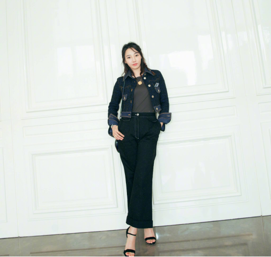 牛仔外套搭配什么裤子-1 牛仔外套搭配什么裤子-1