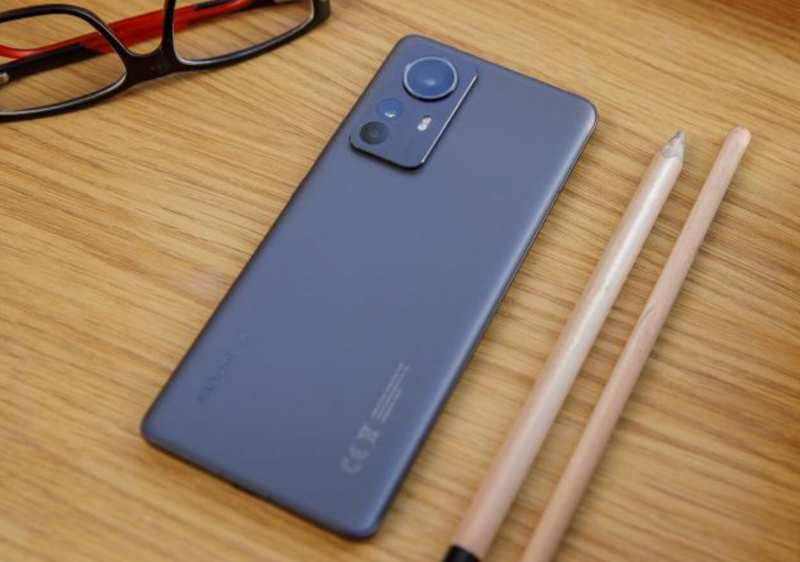 2023年手机性价比排行榜前十名(手机排行榜前十名)-1