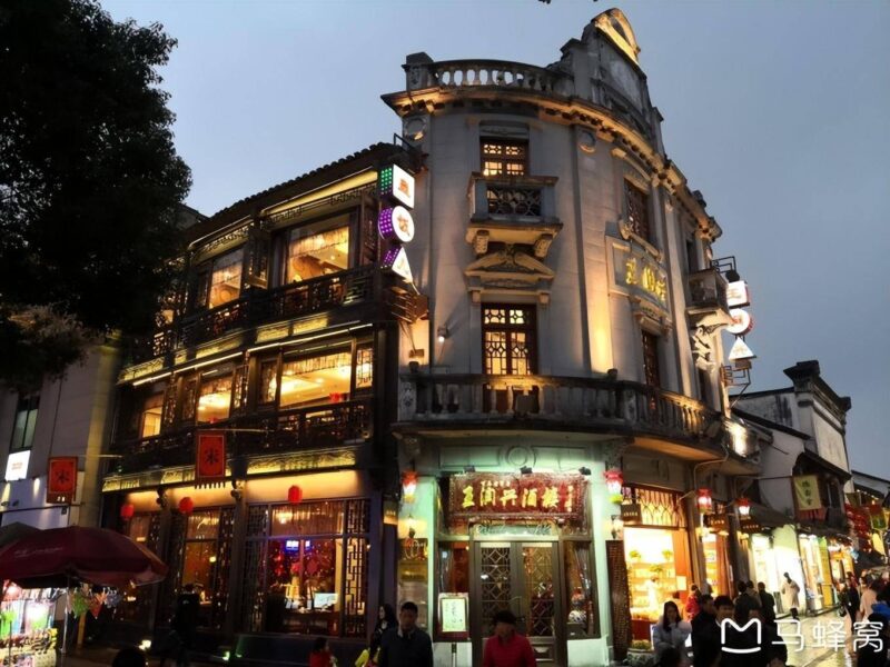 杭州河坊街有什么好玩的(杭州河坊街附近的景点)-1 杭州河坊街有什么好玩的(杭州河坊街附近的景点)-1
