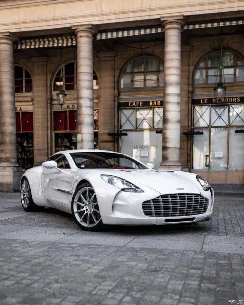 世界上最贵的豪车(全球最贵的豪车排行榜前十名)-1 世界上最贵的豪车(全球最贵的豪车排行榜前十名)-1