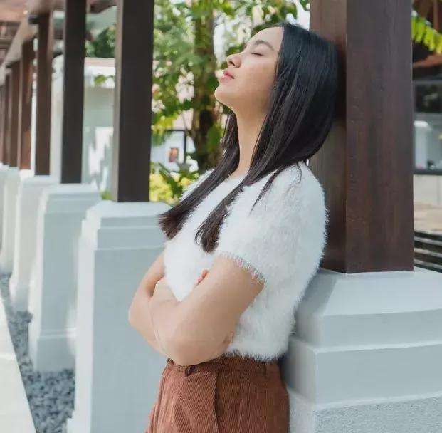 世界第一美女前十名(世界名人美女排行榜)-1 世界第一美女前十名(世界名人美女排行榜)-1