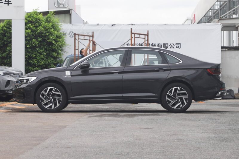 10万落地最热销十款车(热销车排行榜前十名)-1 10万落地最热销十款车(热销车排行榜前十名)-1