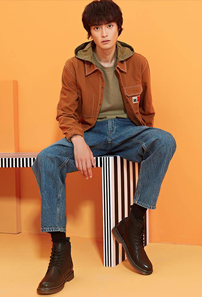 马丁靴男士品牌十大排名榜(男士马丁靴品牌)-1 马丁靴男士品牌十大排名榜(男士马丁靴品牌)-1