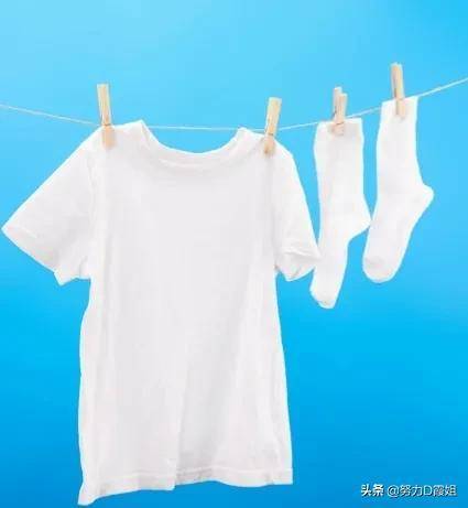 白色衣服污渍怎么彻底清除-赚在家创业号