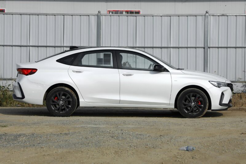 10万落地最热销十款车(热销车排行榜前十名)-1 10万落地最热销十款车(热销车排行榜前十名)-1