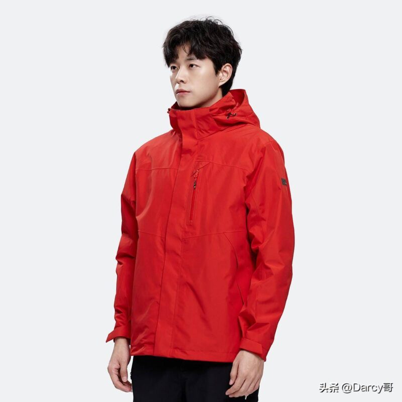 国内最好的冲锋衣品牌排行(冲锋衣排行榜)-1 国内最好的冲锋衣品牌排行(冲锋衣排行榜)-1