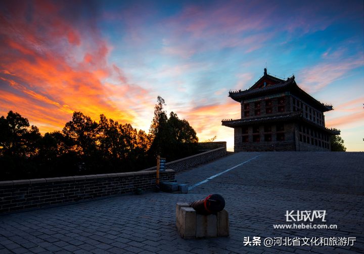 山海关在哪个省的什么位置-1