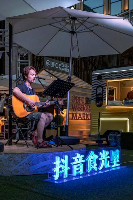 在抖音上发视频是怎么赚钱的?发抖音视频挣钱的方法-1 在抖音上发视频是怎么赚钱的?发抖音视频挣钱的方法-1