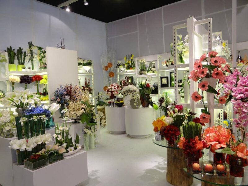 在小县城最适合女人开的店有哪些-1 在小县城最适合女人开的店有哪些-1