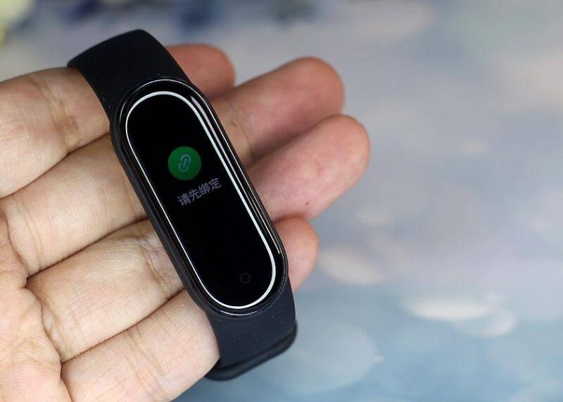 小米手环5怎么开机-1
