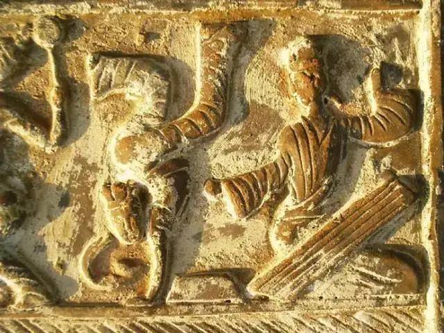 我国什么时候开始用砖瓦的-1 我国什么时候开始用砖瓦的-1