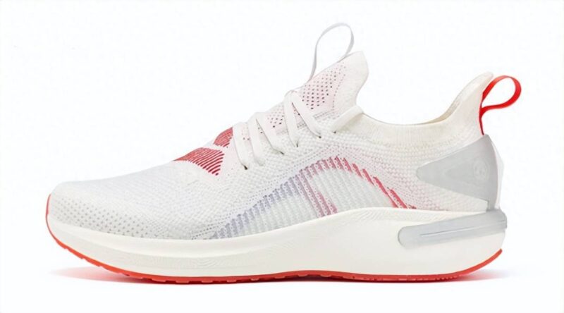 国产鞋子品牌排行榜前十名-1