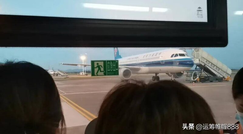 坐飞机要准备什么证件？坐飞机必备证件-赚在家创业号