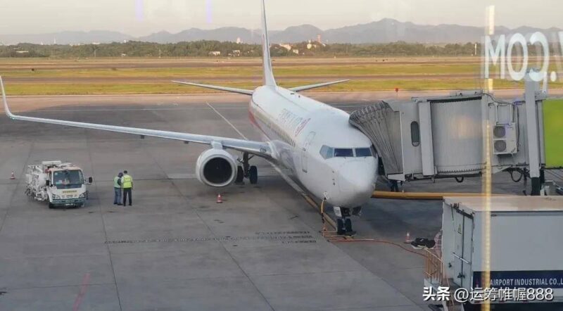 坐飞机要准备什么证件-1 坐飞机要准备什么证件-1