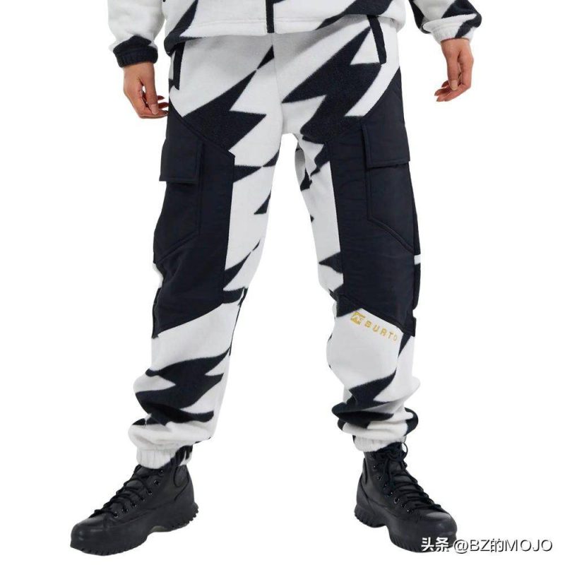 滑雪板品牌排行榜前十名图片-1 滑雪板品牌排行榜前十名图片-1