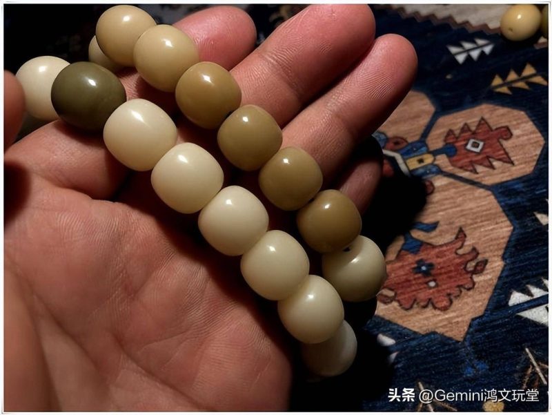 白玉菩提变色8个过程图-1 白玉菩提变色8个过程图-1