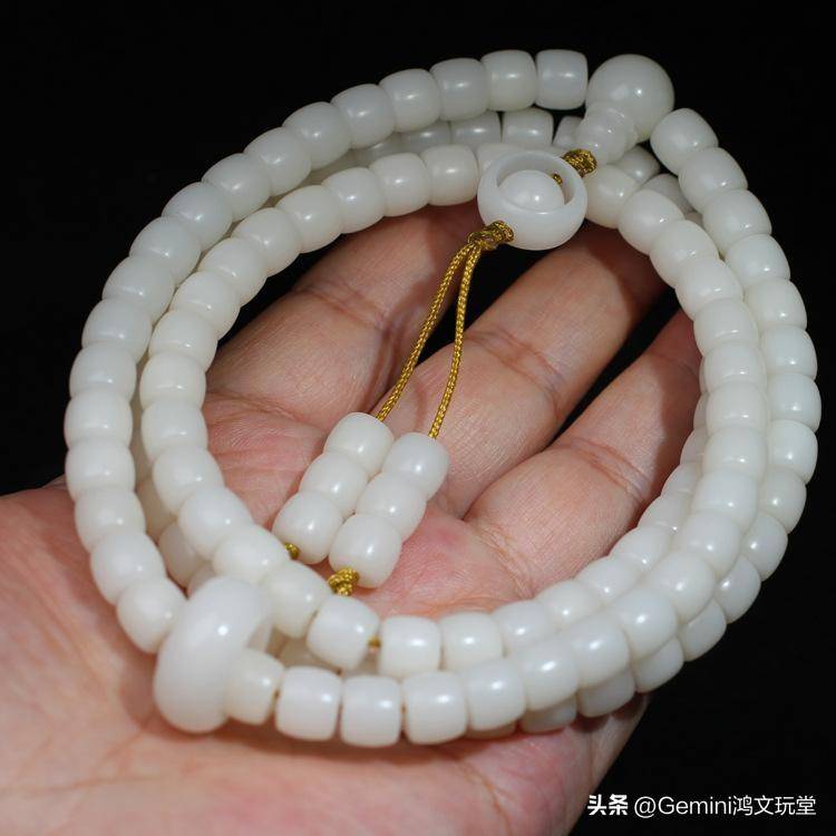 白玉菩提变色8个过程图-1 白玉菩提变色8个过程图-1