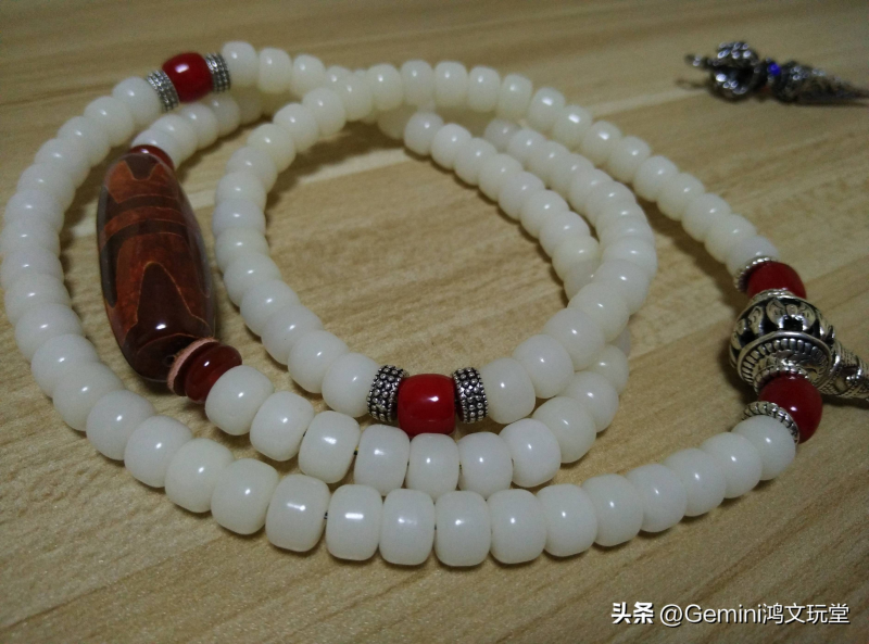 白玉菩提变色8个过程图-1 白玉菩提变色8个过程图-1