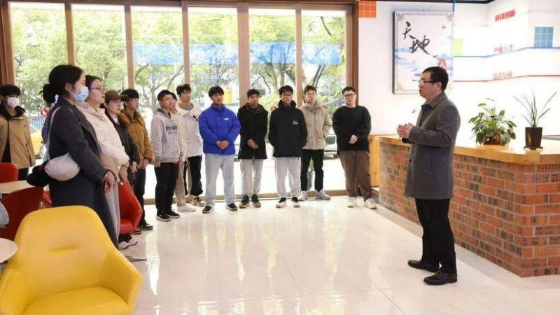 助力优秀人才引进,这个大学生创业见习基地创客体验日活动举办-1 助力优秀人才引进,这个大学生创业见习基地创客体验日活动举办-1