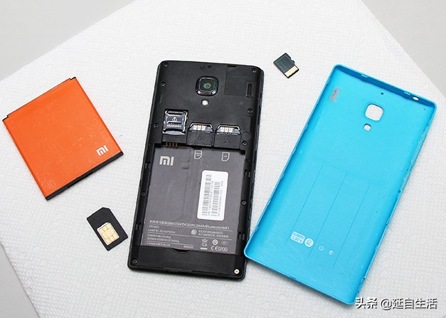 手机掉到马桶里面应该怎么处理?经验分享手机掉进茅厕捞出来解决方法-1 手机掉到马桶里面应该怎么处理?经验分享手机掉进茅厕捞出来解决方法-1