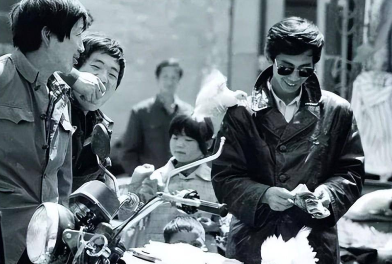 中国十大悍匪照片-1 中国十大悍匪照片-1